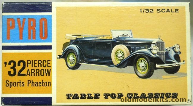 Pyro 1/32 1932 Pierce Arrow Phaeton, C339-79 plastic model kit